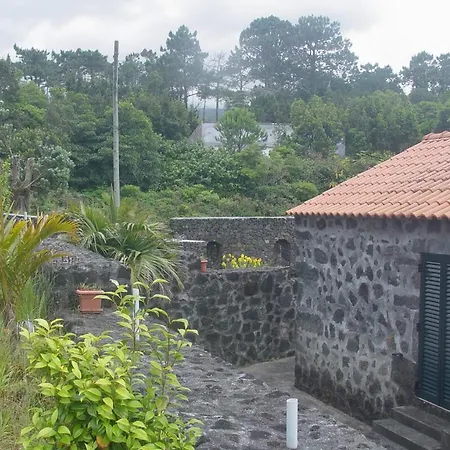 Quinta Palmeiras, 2 *